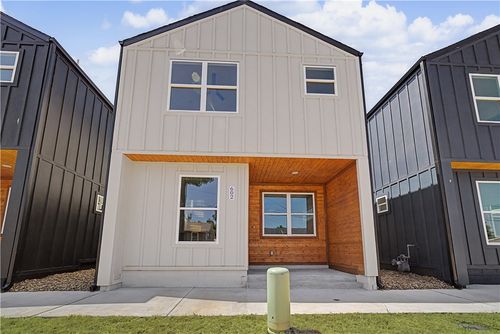 602 N 6th St, Rogers, AR, 72756-3622 | Card Image