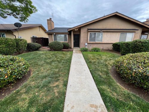 1656 North Way E, Dinuba, CA, 93618 | Card Image
