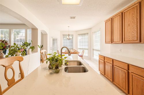 5929 Meadowcrest Ln, Sachse, TX, 75048-3525 | Card Image