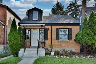 3307 N Page Avenue, House other with 3 bedrooms, 1 bathrooms and 2 parking in Chicago IL | Image 1