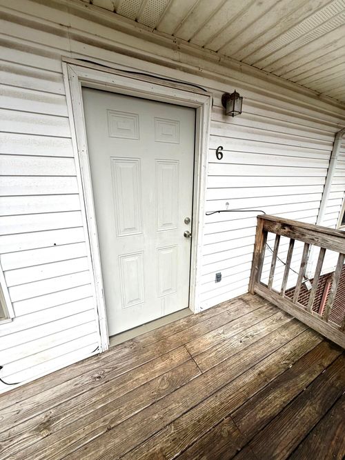 6-307 N Maple St, Somerset, KY, 42501-1447 | Card Image