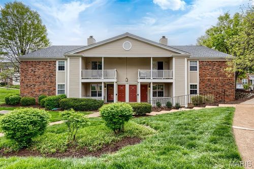 1521 Thrush Ter, Saint Louis, MO, 63144-1148 | Card Image