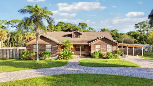 354 Baysinger Ave, Fort Pierce, FL, 34982-7094 | Card Image