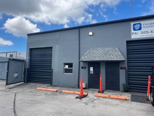 101-7070 Sw 9th St, Miami, FL, 33144-4603 | Card Image