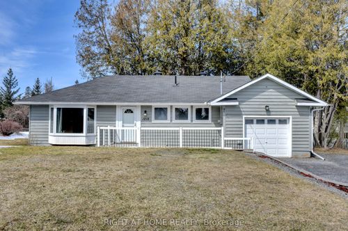 1215 Klondike Rd, Kanata, ON, K2W1E1 | Card Image