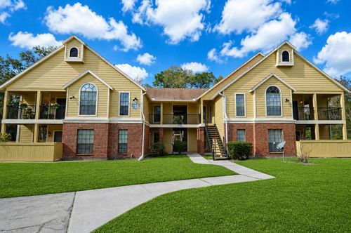 201-8621 Fancy Finch Dr, TAMPA, FL, 33614-2391 | Card Image