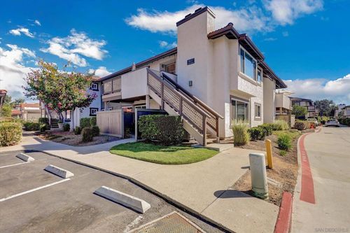 9837 Caspi Gardens Dr, Santee, CA, 92071-1826 | Card Image
