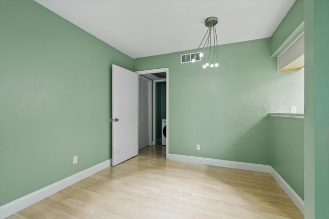 APT-2136 - 12824 Midway Rd, Condo with 2 bedrooms, 2 bathrooms and null parking in Dallas TX | Image 8