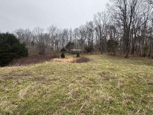 2250 Indian Creek Rd, Mc Ewen, TN, 37101-4347 | Card Image