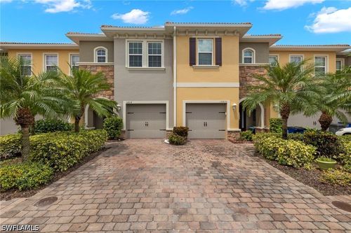 10818 Alvara Way, BONITA SPRINGS, FL, 34135-5386 | Card Image