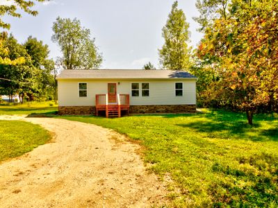 6550 Almy Road, House other with 3 bedrooms, 2 bathrooms and null parking in Vestaburg MI | Image 1