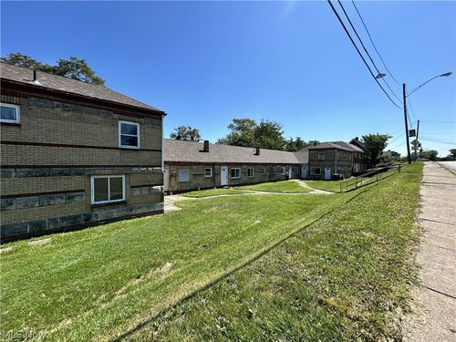 3631 Sunset Boulevard, Steubenville, OH, 43952 | Card Image