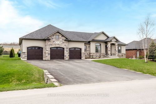 25 Mennill Drive, Springwater, ON, L0L1Y3 | Card Image