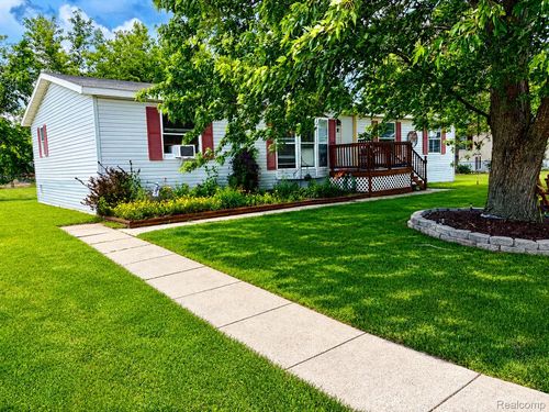 14 Hampi Ct, Swartz Creek, MI, 48473-1613 | Card Image