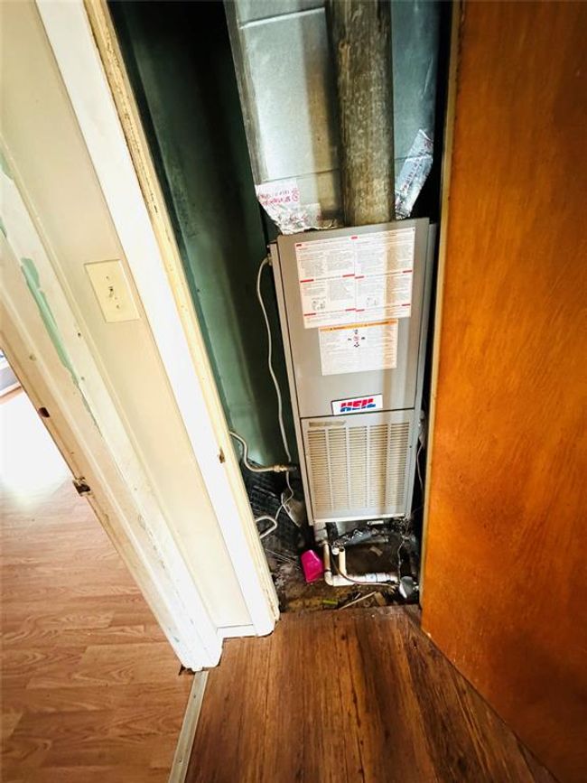 217 N Grand Avenue, For Sale in Sherman Zoocasa