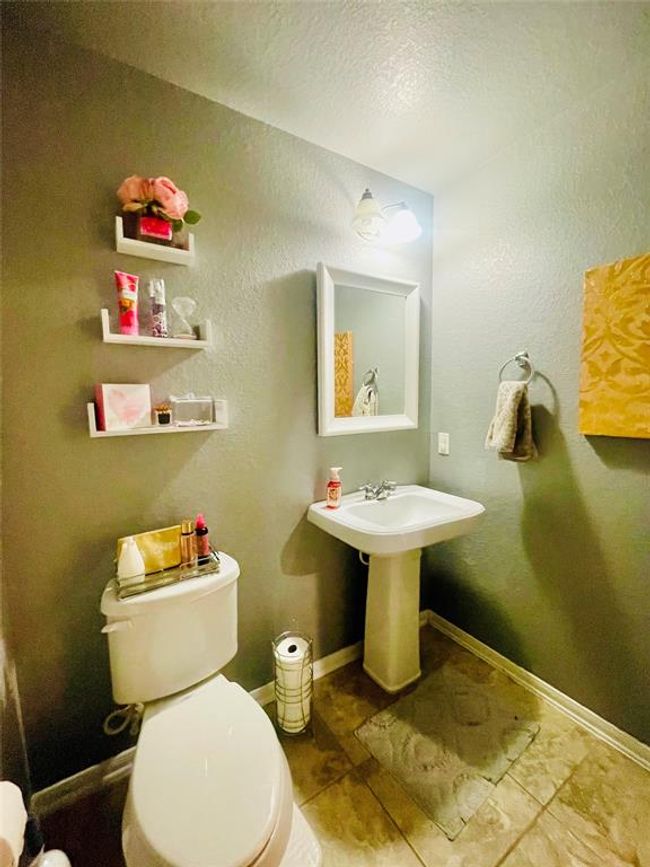 HALF BATH | Image 20
