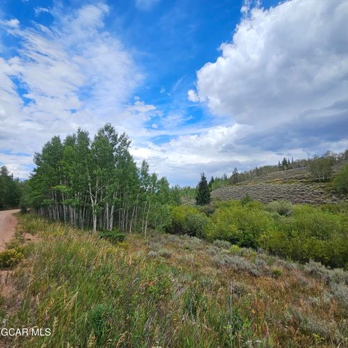 75 County Road 1932, Kremmling, CO, 80459 | Card Image