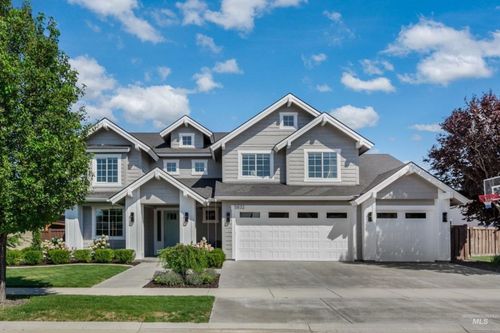5832 N Bolsena Ave, Meridian, ID, 83646-6667 | Card Image