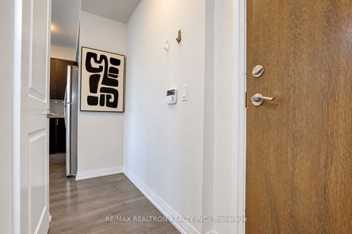 1905-9560 Markham Rd, Markham, ON, L6E0T9 | Card Image