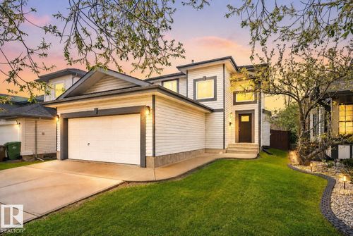 16 Dominion Way, St. Albert, AB, T8N6L3 | Card Image