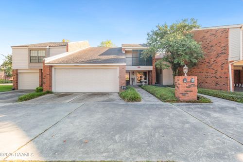 404 Briargate Walk Cir, Lafayette, LA, 70503-3044 | Card Image