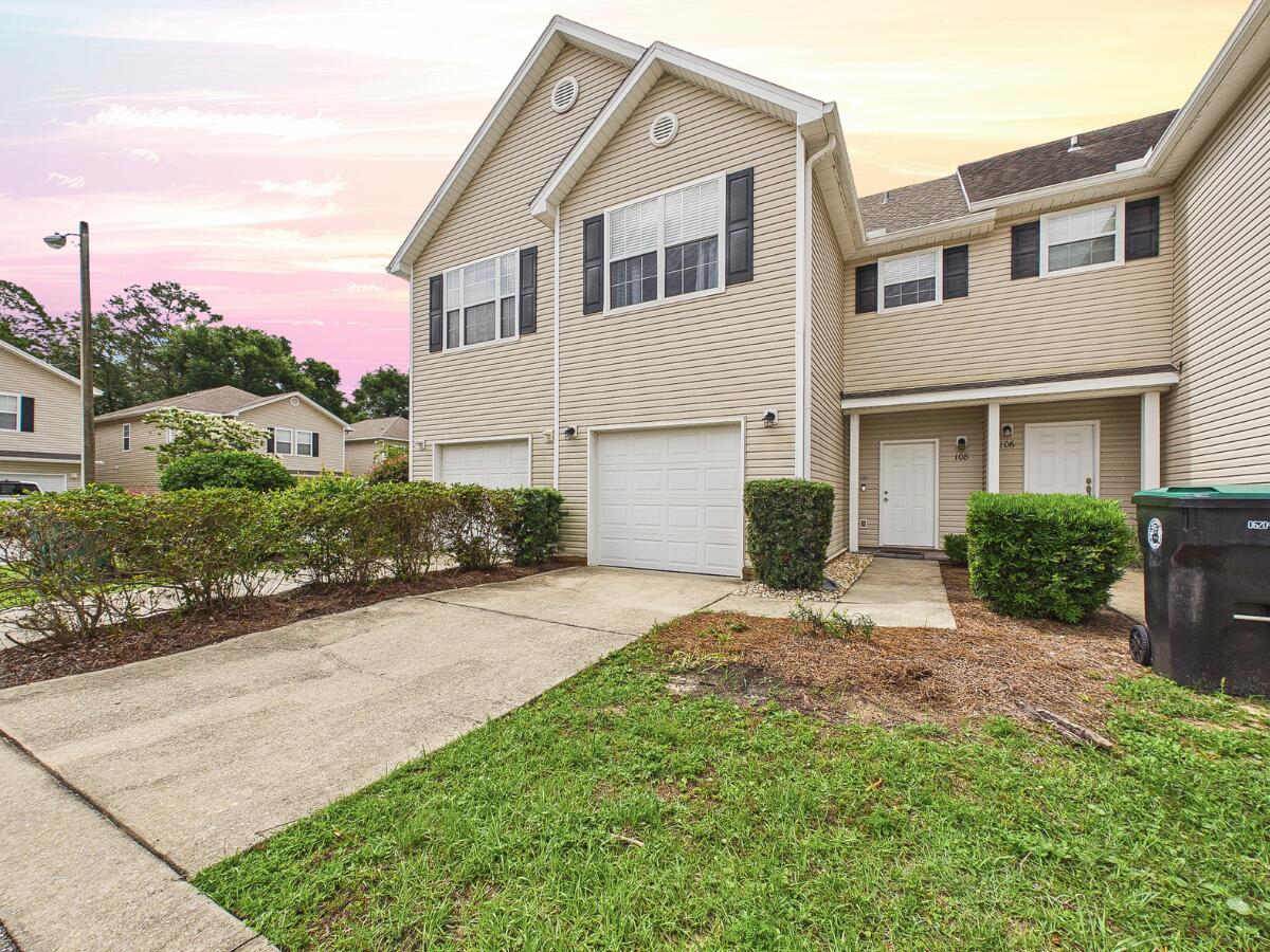Residential in Niceville