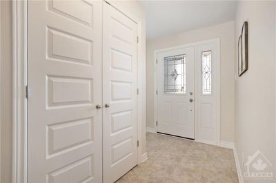 92 Johanna St, Townhouse with 3 bedrooms, 3 bathrooms and 2 parking in Almonte ON | Image 2