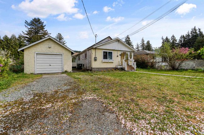 677 5 Th Avenue, House other with 6 bedrooms, 4 bathrooms and 8 parking in Hope BC | Image 4