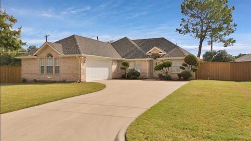 4604 Preston Bend Dr, Arlington, TX, 76016-1969 | Card Image