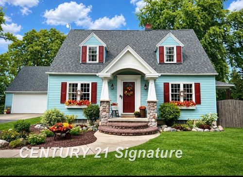 7200 Pierce Rd, Freeland, MI, 48623-9030 | Card Image