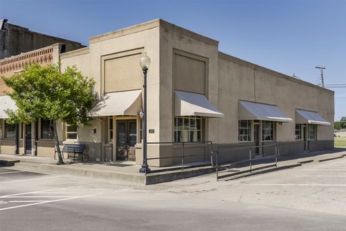 118 N Main St, Palmer, TX, 75152-9538 | Card Image