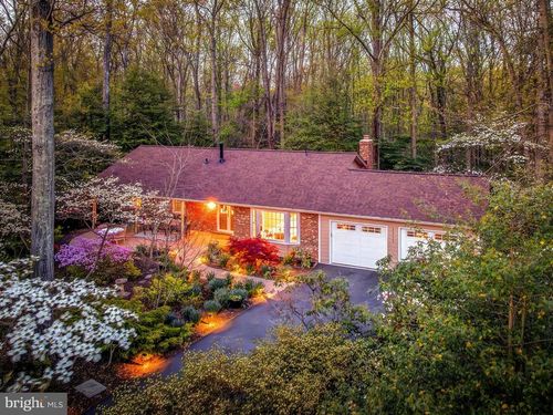 2515 Fowlers Ln, RESTON, VA, 20191-2101 | Card Image