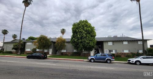 4501 Columbus Street, Bakersfield, CA, 93306 | Card Image