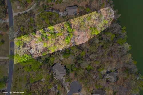 356 Country Oak Rd, chesnee, SC, 29323-9074 | Card Image