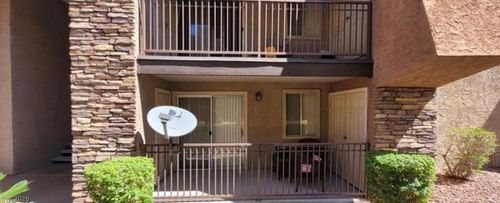 305-5295 Indian River Dr, Las Vegas, NV, 89103-8704 | Card Image