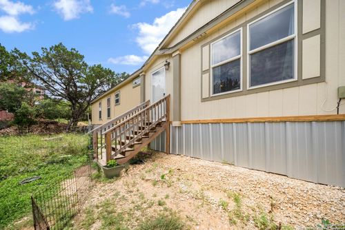 440 Brushy Creek Trl, Bandera, TX, 78003-4496 | Card Image