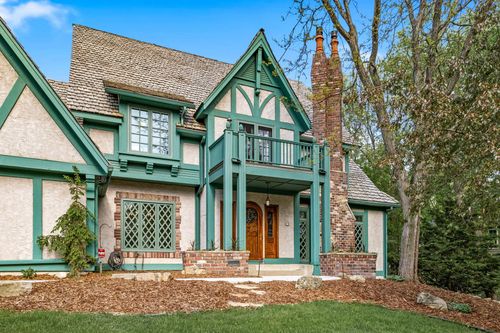 13620 Gurney Path, Apple Valley, MN, 55124 | Card Image