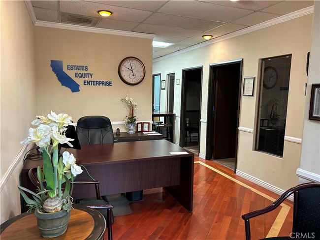 STE-105 - 21053 Devonshire St, Home with 0 bedrooms, 0 bathrooms and null parking in Chatsworth CA | Image 6