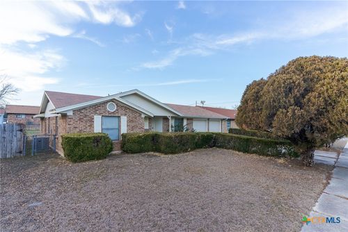 2013 Moonlight Dr, Killeen, TX, 76543-3923 | Card Image