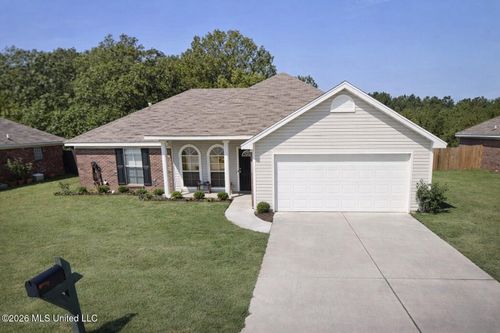 813 Whippoorwill Dr, Brandon, MS, 39047-7498 | Card Image