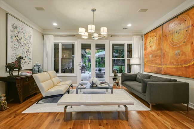 9001 Thickwoods, House other with 4 bedrooms, 5 bathrooms and 2 parking in Austin TX | Image 4