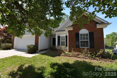 6043 Shining Oak Ln, Charlotte, NC, 28269-0001 | Card Image