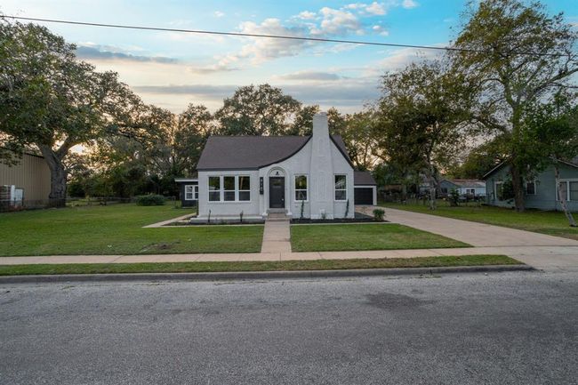 Don't miss this amazing opportunity to call 918 Front Street your new home sweet home! Call today to schedule a private showing! | Image 45