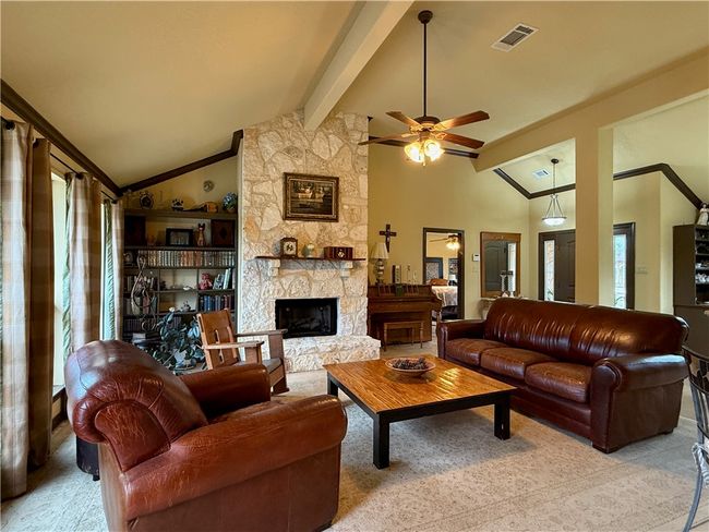 28799 N Us Highway 83, House other with 4 bedrooms, 3 bathrooms and null parking in Concan TX | Image 28