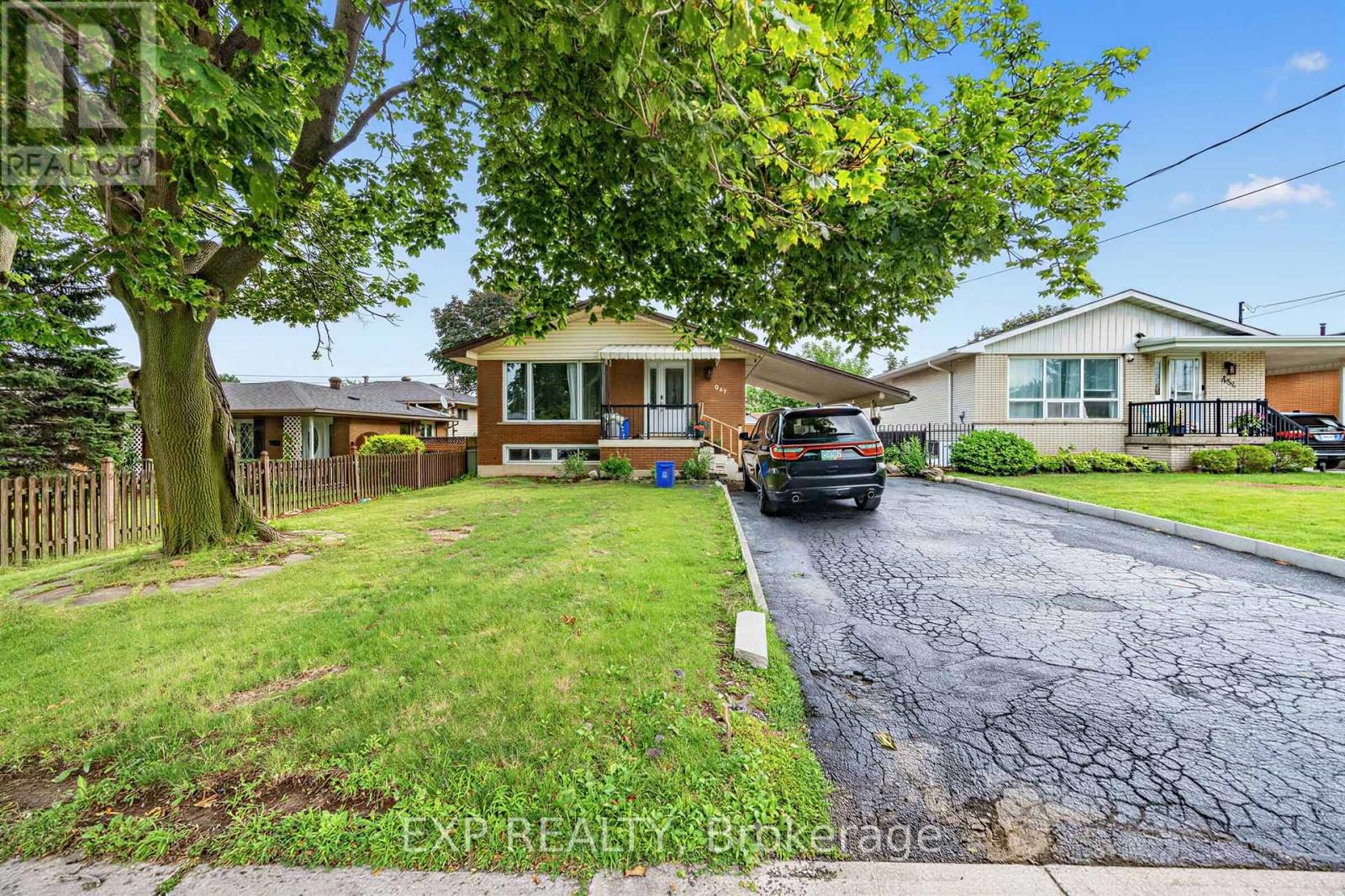 Residential Lease in Hamilton (Lisgar)