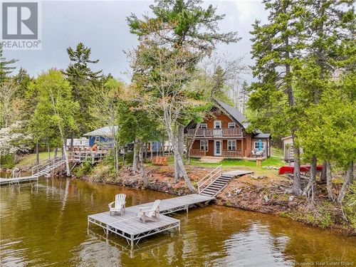 205 Carlin Lane, Dumfries, NB, E6G1T1 | Card Image