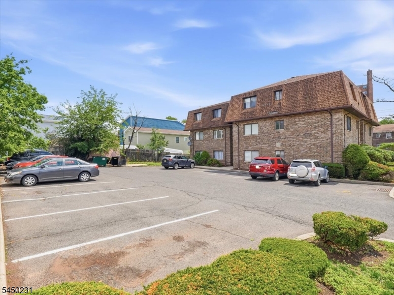 Residential in Belleville Twp. 2