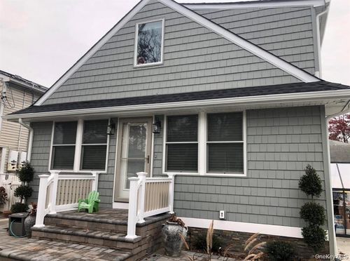 b-286 Beachview St, Copiague, NY, 11726-3313 | Card Image