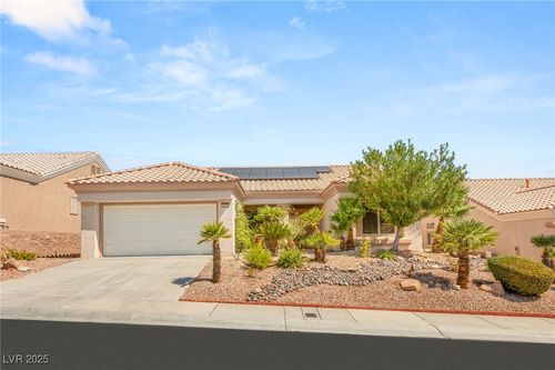 10528 Cogswell Ave, Las Vegas, NV, 89134-5211 | Card Image