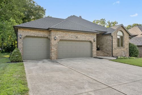 5111 S Clay Ave, Springfield, MO, 65810-2856 | Card Image